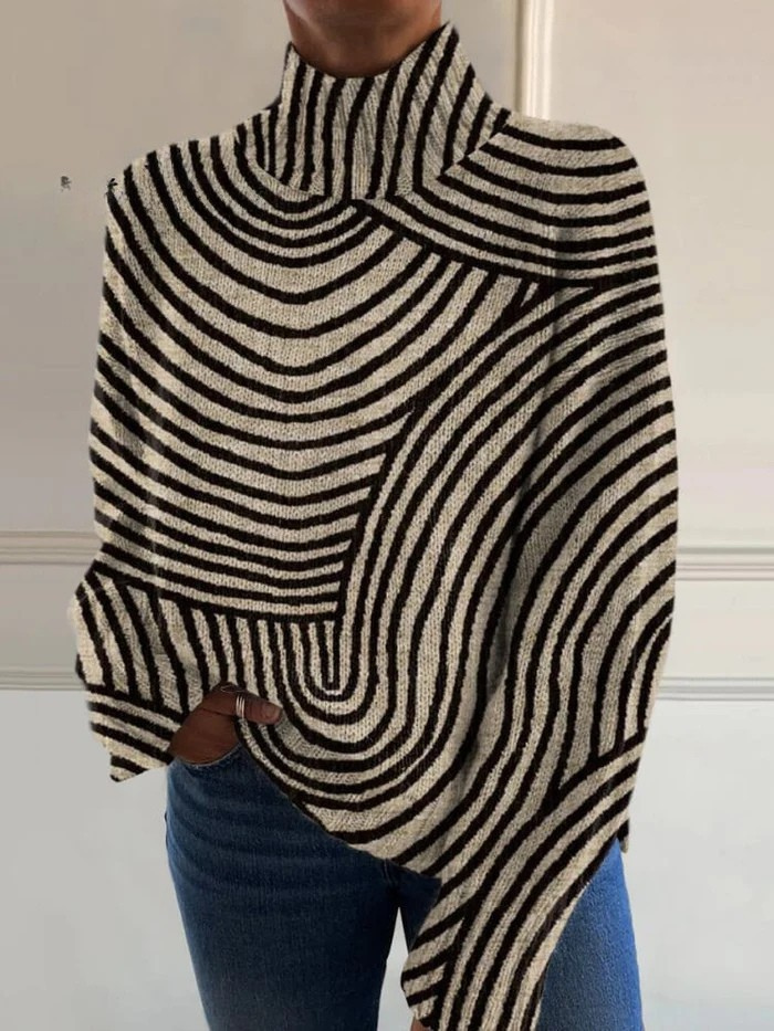 Sienna - Hand Drawn Line Turtleneck Top