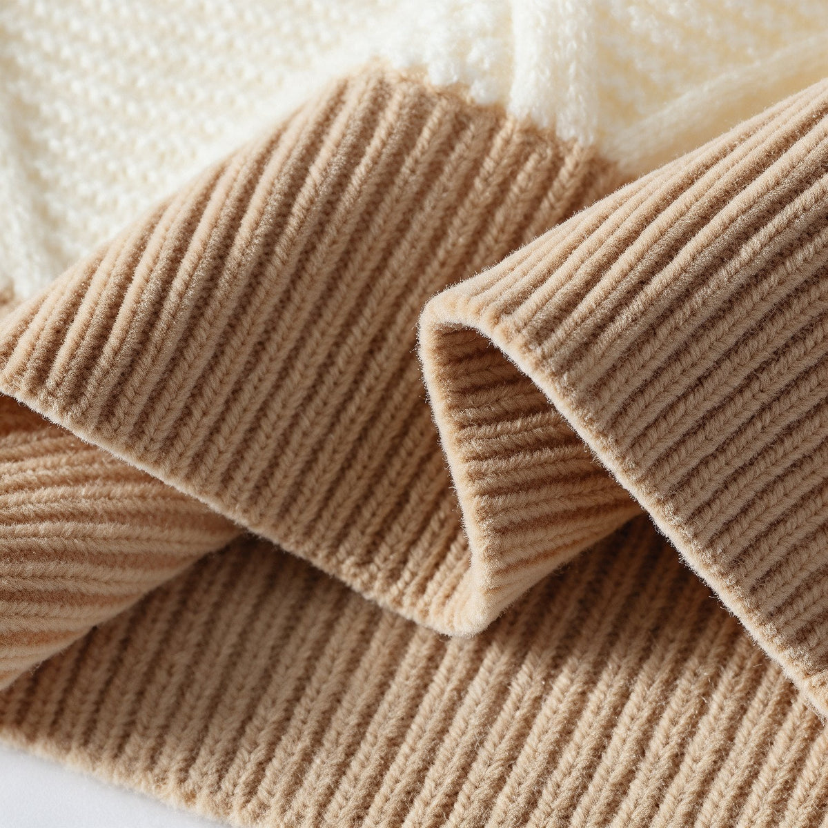 Sawyer™ Diamond Cable-Knit Pullover